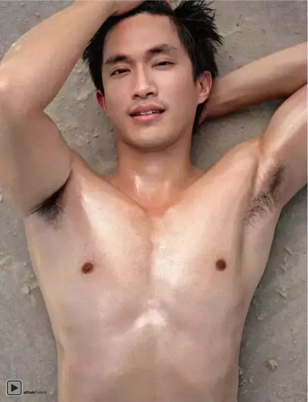 Attitude November 2012