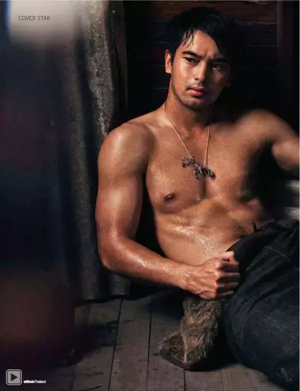 Attitude December 2012