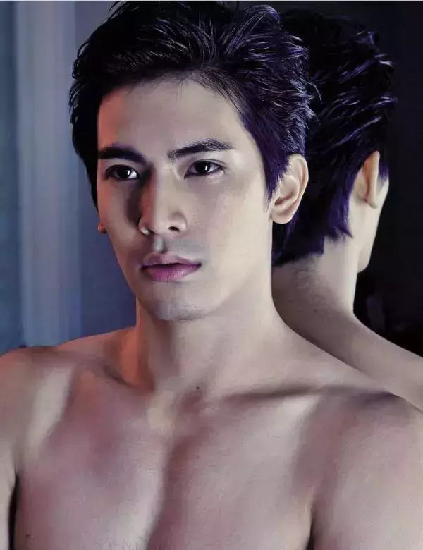 Attitude September 2015