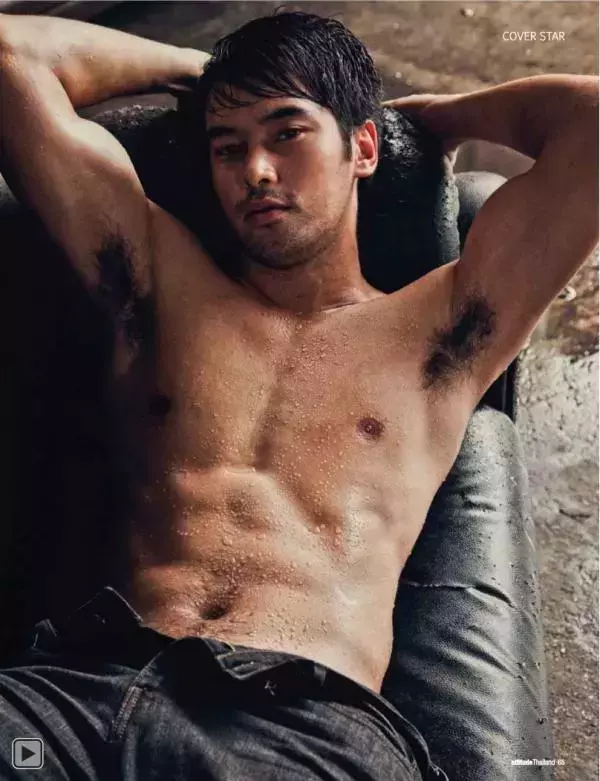 Attitude December 2012