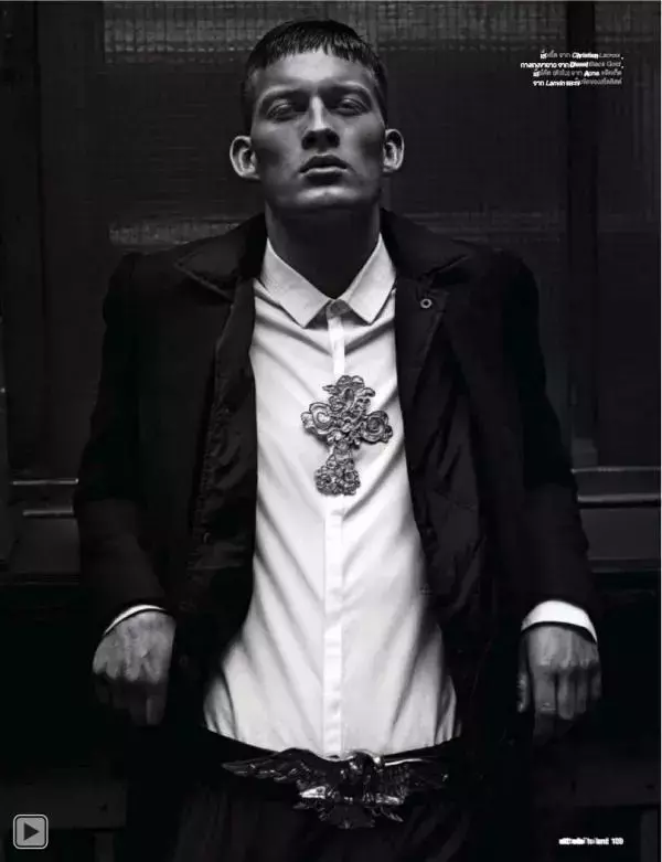 Attitude November 2012
