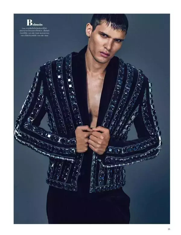 Attitude October 2015