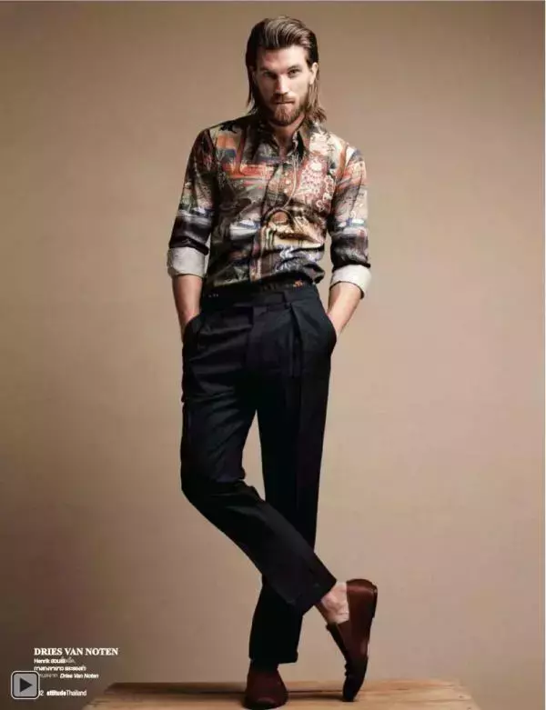 Attitude October 2012