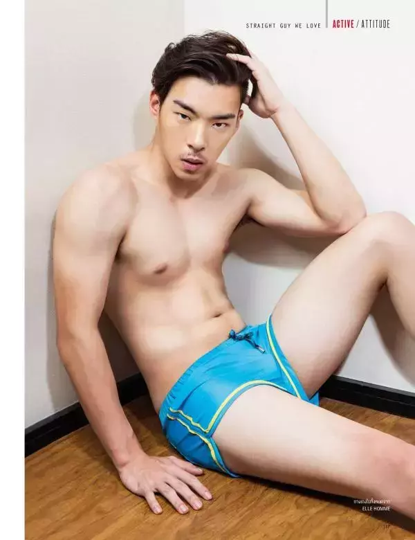 Attitude October 2015