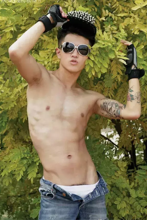 [PHOTO SET] HIGH 52 VERSION 2 - THE TIME IS RIPE