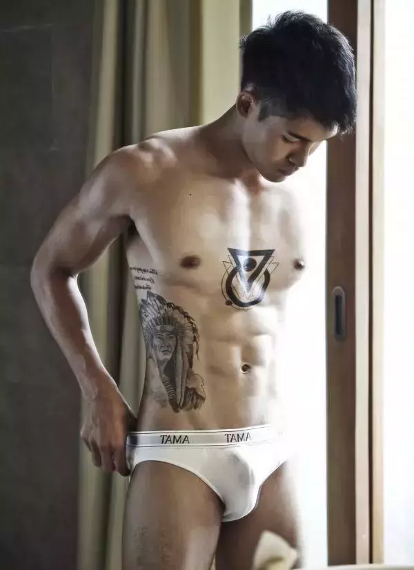 AMaN 02 - TonG Akkarapol ( Pic+ BTS )