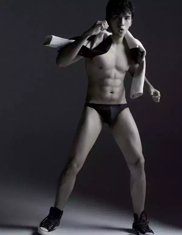Nogrid Men Issue 01 - Arm