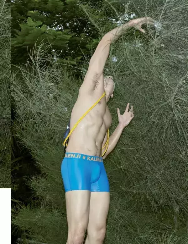 Nogrid Men Issue 01 - Arm