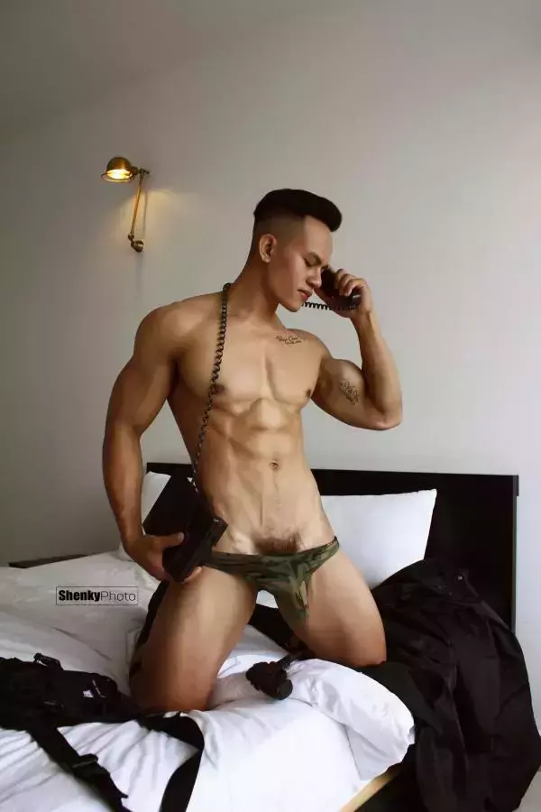 Men’s Room 15 | Lý Hồng [ Pics + Video ]