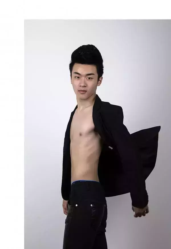 色模第二期耿彬