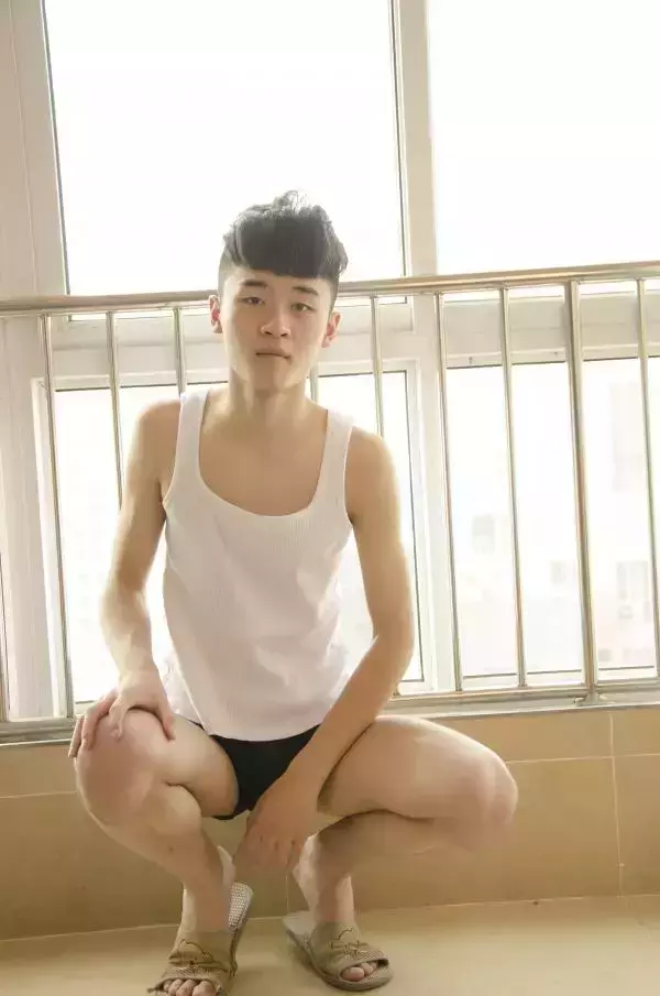色模第二期耿彬