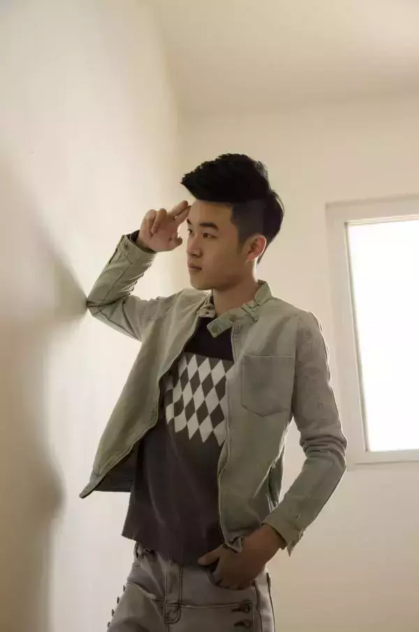 色模第二期耿彬