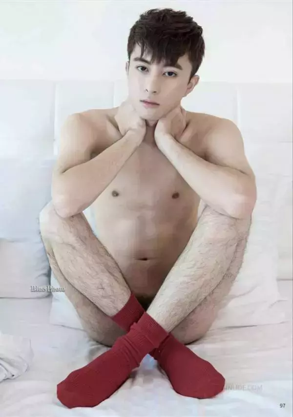Bluephoto no.59 (ebook + cum video)