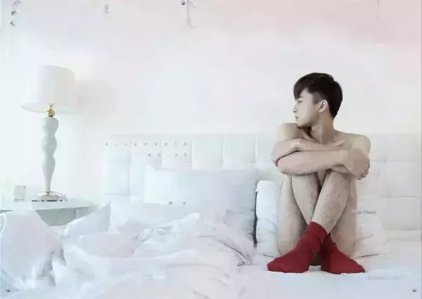 Bluephoto no.59 (ebook + cum video)