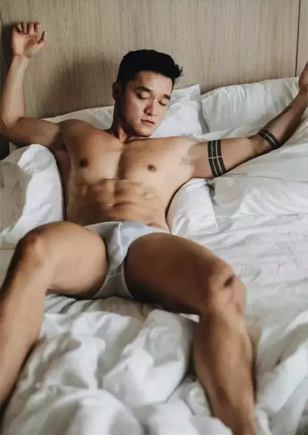 Fetish 04 | Jack Ryan (ebook + cum video)