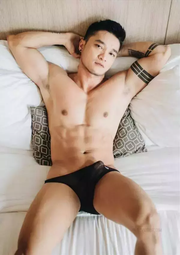 Fetish 04 | Jack Ryan (ebook + cum video)