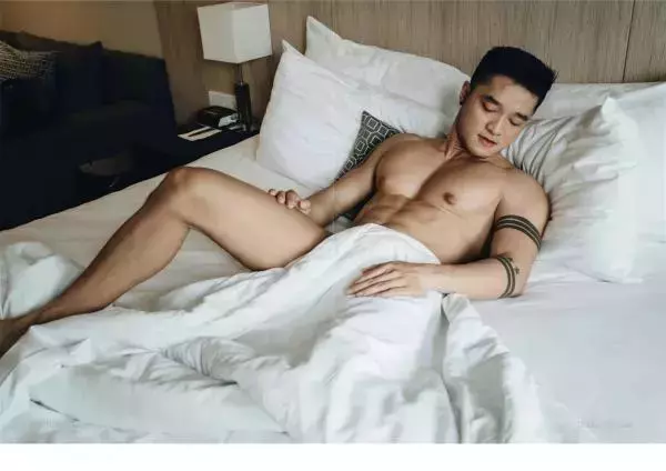 Fetish 04 | Jack Ryan (ebook + cum video)