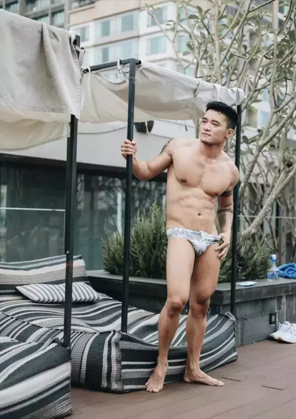 Fetish 04 | Jack Ryan (ebook + cum video)