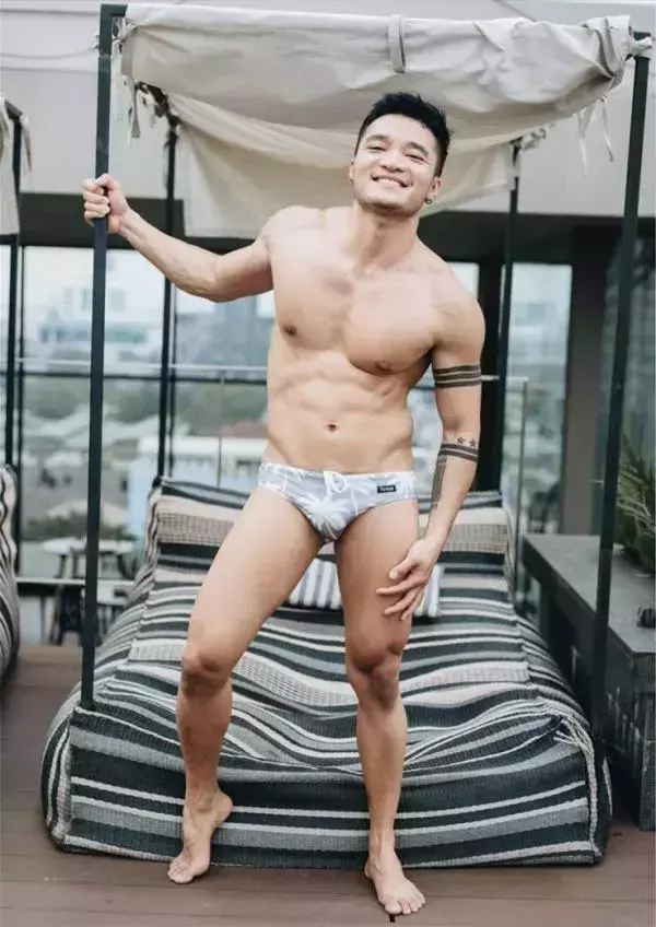 Fetish 04 | Jack Ryan (ebook + cum video)